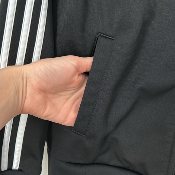 Cute Adidas jacket with a zipper - Picture 2 of 7